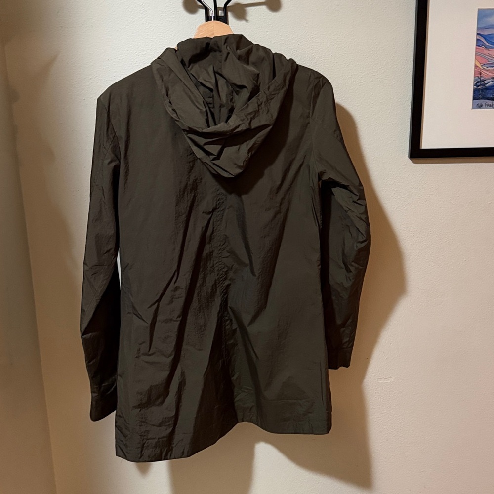 Utility Hooded Jacket in Olive Green - Picture 3 of 5